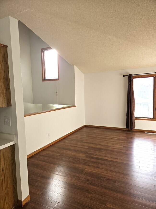 7891 72nd St S, Cottage Grove, MN 55016 Townhome Rentals in Cottage