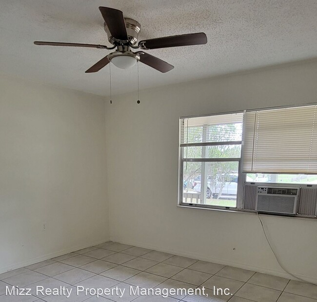 Building Photo - 2 br, 1 bath House - 536 Orange St