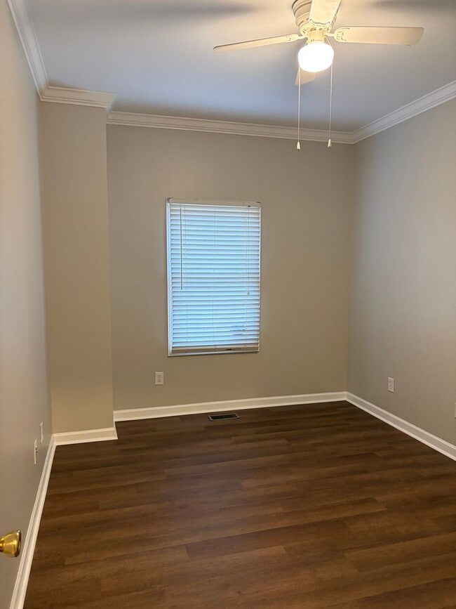 Photo - Price & Location! House