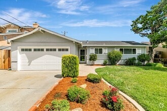 Building Photo - 1717 Canna Ln