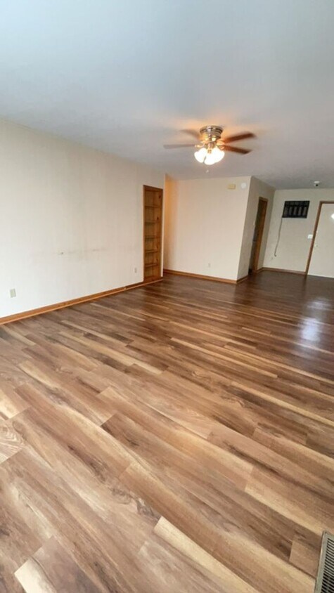 Foto principal - Spacious ranch style 1 bedroom, 1 bath apa...