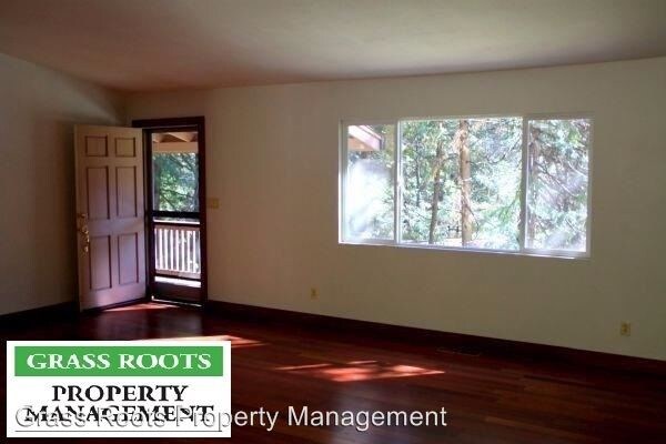 Building Photo - 14087 Liquidambar Ln