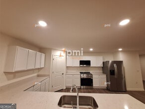 Building Photo - 514 Liberty Hall Dr