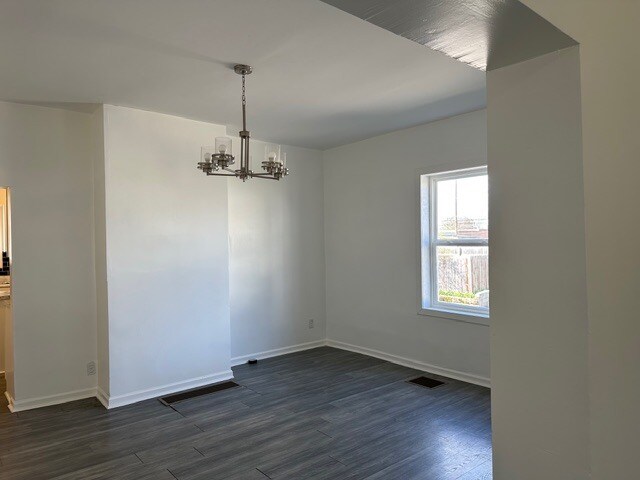 Foto del edificio - 41 S Oakley Ave