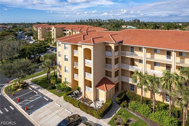 Building Photo - 8251 Pathfinder Loop
