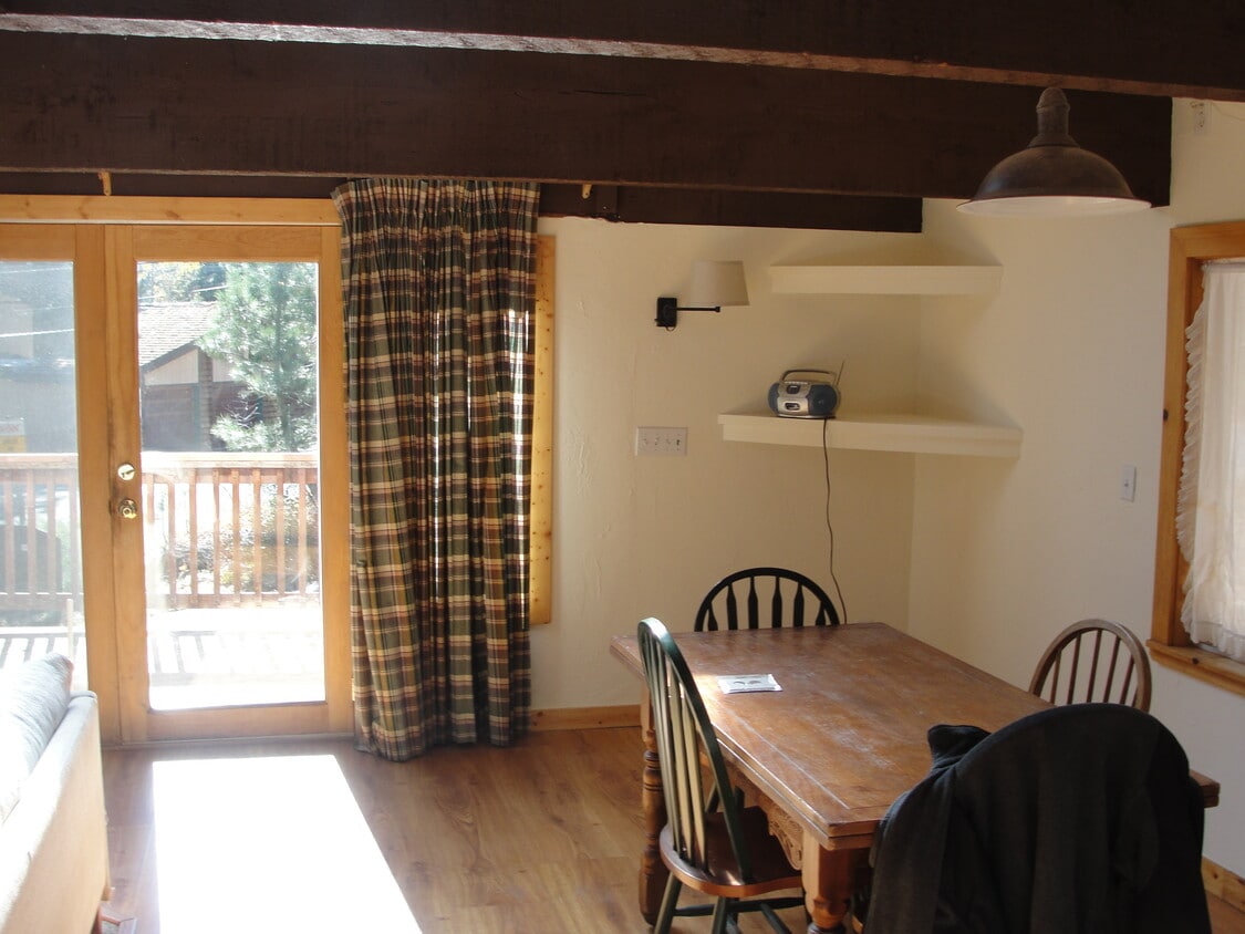 Foto del edificio - 1184 Lanny Ln