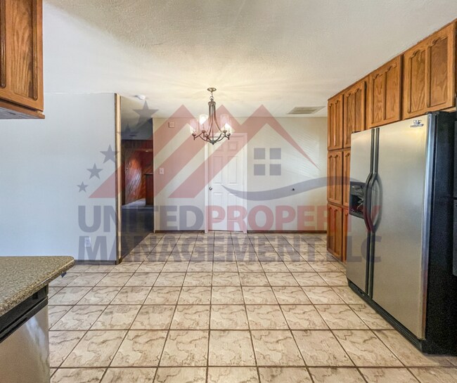 Foto del edificio - Large 4 bed available in Carlsbad NM