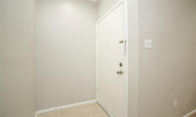 Photo - 7950 N Stadium Dr Apartment