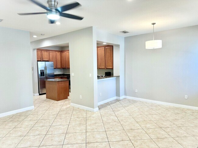 Building Photo - 499 Corte Madera Ln
