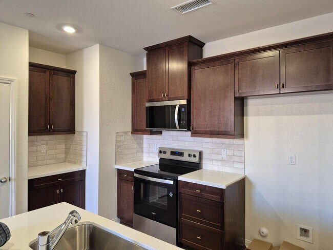 Foto del edificio - 4255 E Carmel Privado