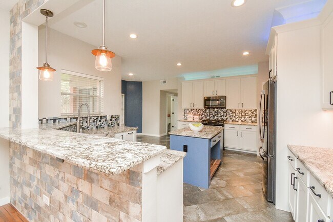 Foto del edificio - 406 Billingford Dr