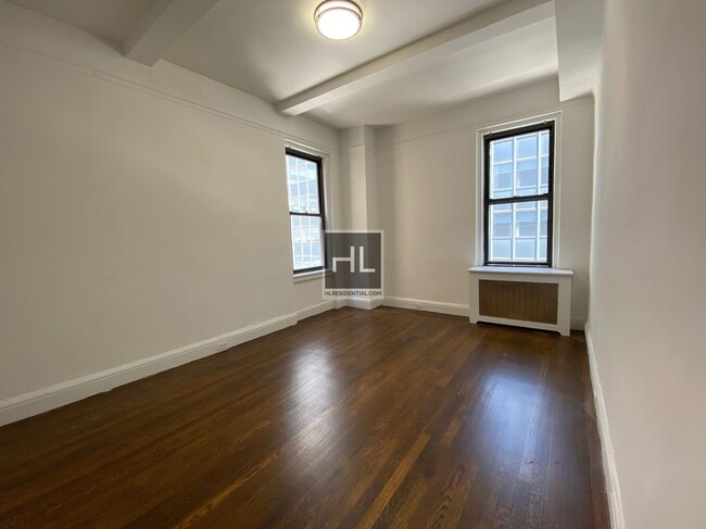 Foto del edificio - EAST 46 STREET