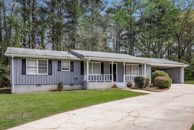 Foto del edificio - 4649 Danna Dr