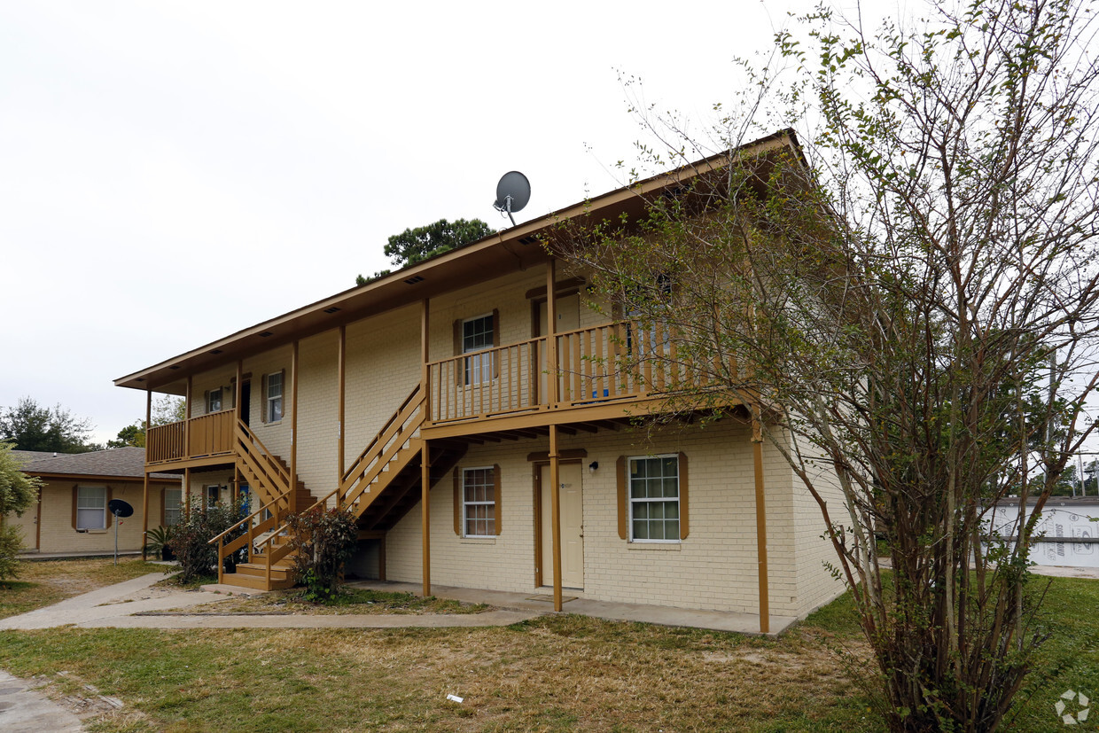 Primary Photo - North Gulfport Apartments