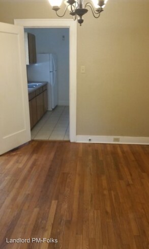 Foto del edificio - 2 br, 1 bath House - 2223 E. Houston St.