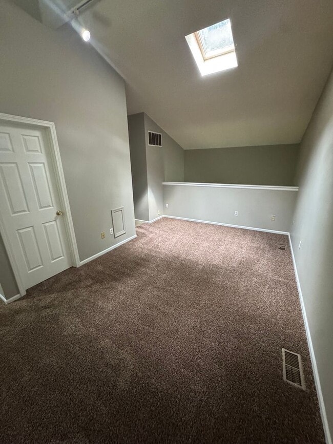 Building Photo - 1324 Lofton Way