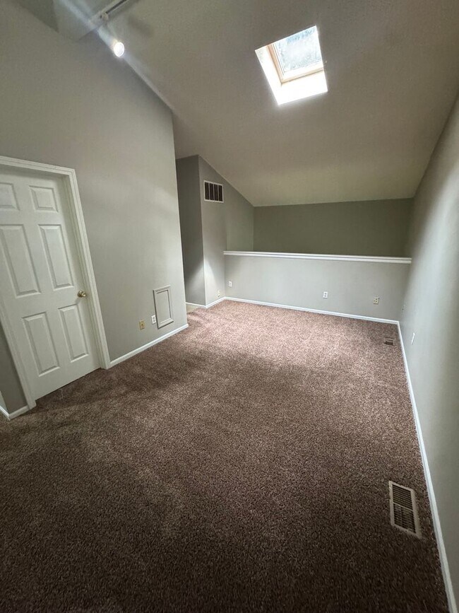Foto del edificio - 1324 Lofton Way