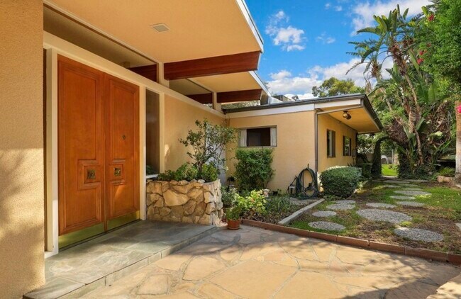 Foto del edificio - 3470 Circle Rd