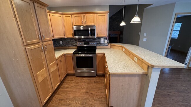 Foto del edificio - 3003 Oliver St