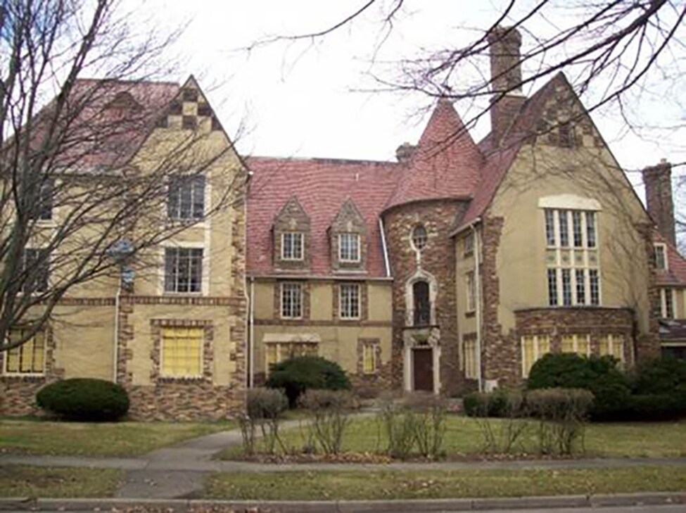 Building Photo - 1404 S Lincoln Ave
