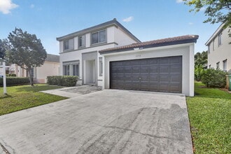 Building Photo - 10772 SW 14th Pl
