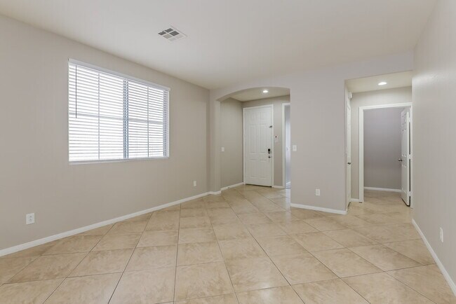 Building Photo - 9184 Cazador St