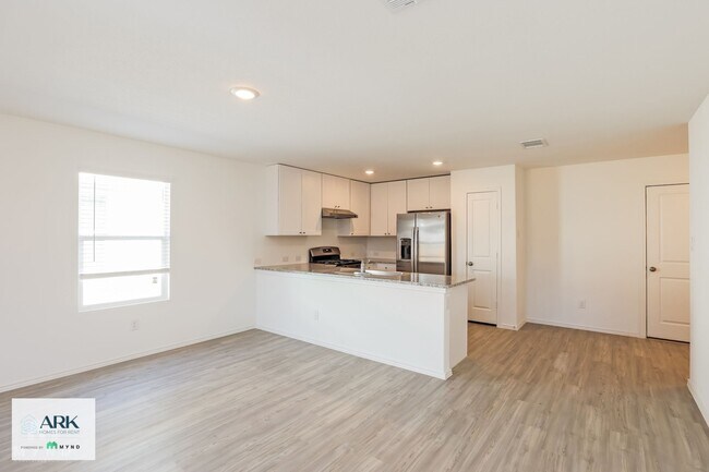 Foto del edificio - 2726 Robles St