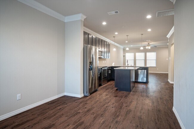 Photo - 2721 Vine Ct Townhome