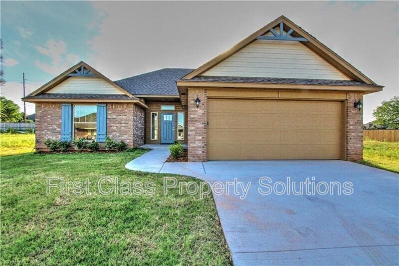 Primary Photo - 4005 Brougham Way