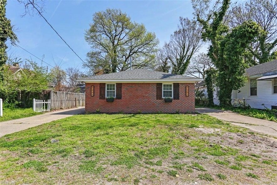 Foto del edificio - 8644 Chesapeake Blvd