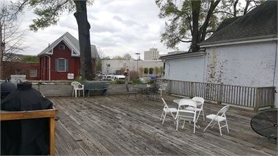 Building Photo - 607 Lindsay St