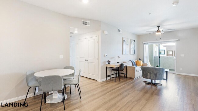 Foto del edificio - 760 S Boulder Hwy