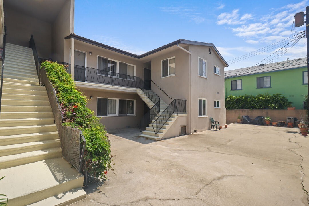 Foto del edificio - 3653 Overland Avenue,