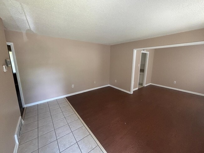 Photo - 5083 Applewood Dr House