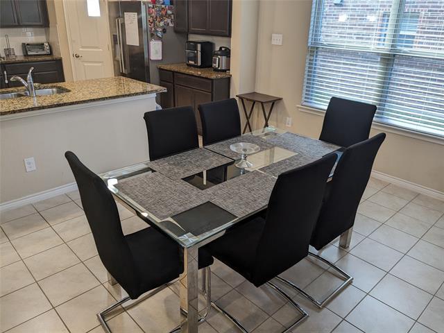 Foto del edificio - 10304 Big Sandy Ct