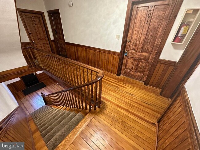 Foto del edificio - 130 E German St