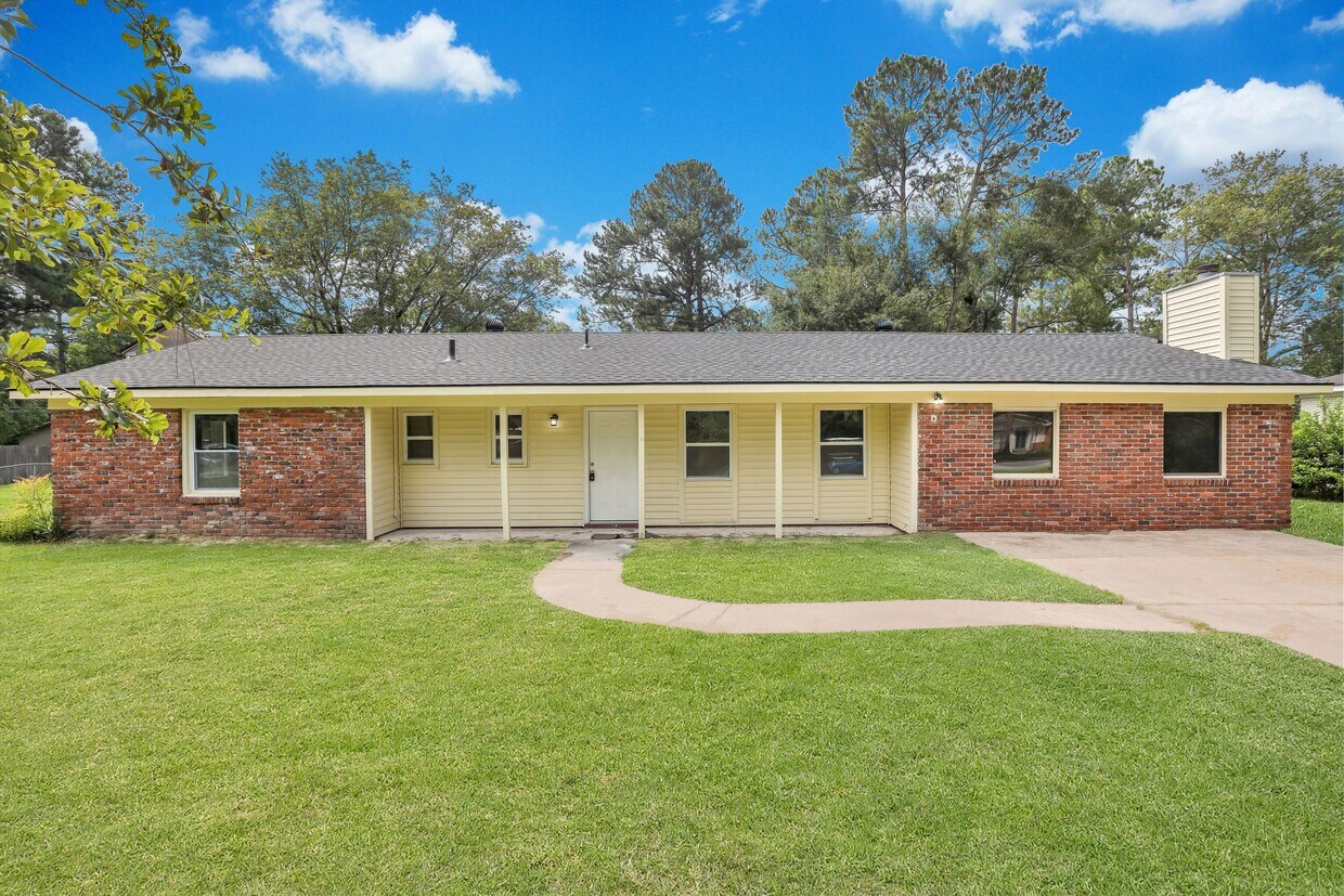 Foto principal - 105 Westwood Dr