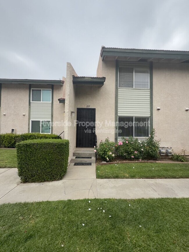 Building Photo - 2255 Cahuilla St