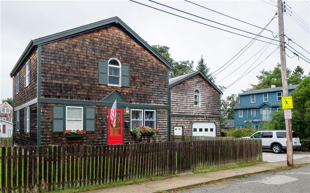 Primary Photo - 31 Earl Ave