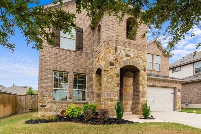 Building Photo - 2915 Bluffstone Dr