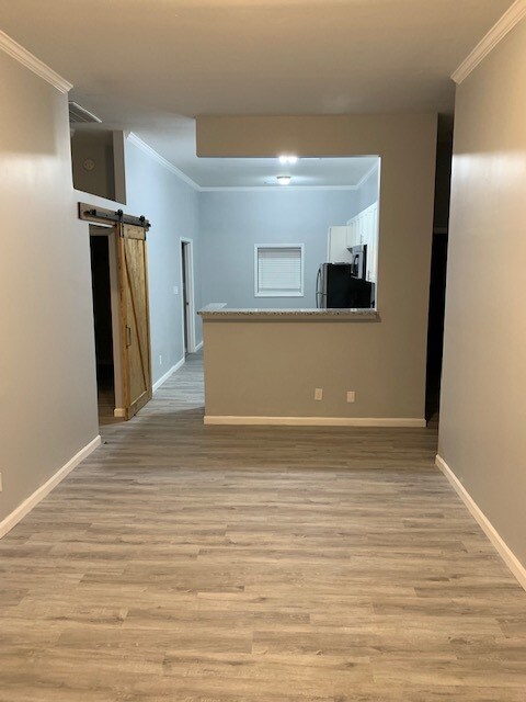 Foto del edificio - 93 Glen Rae St SW