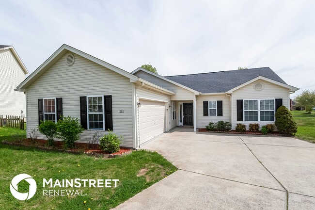 Building Photo - 11211 Sand Lake Ct