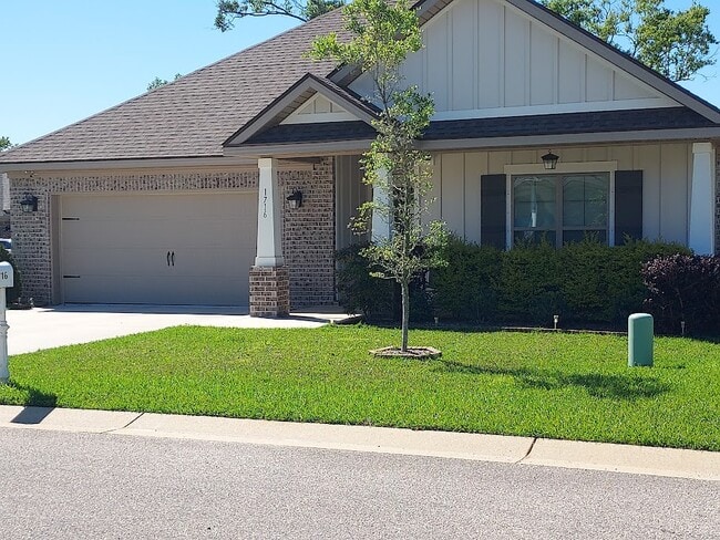 Building Photo - 1716 Breckinridge Pl