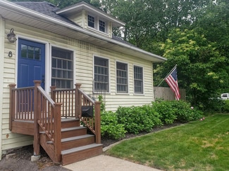 Building Photo - 8 1st St