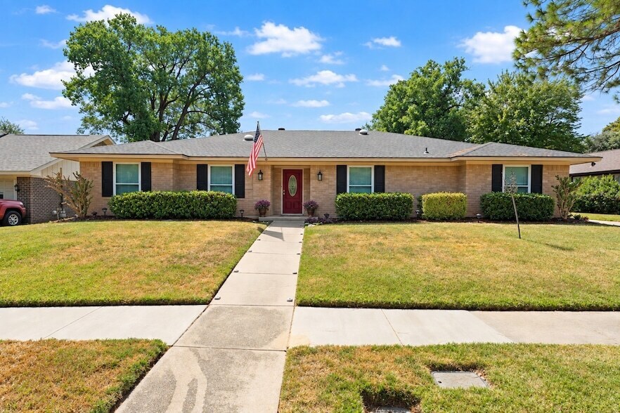 Photo - 1807 Holm Oak Street Unit