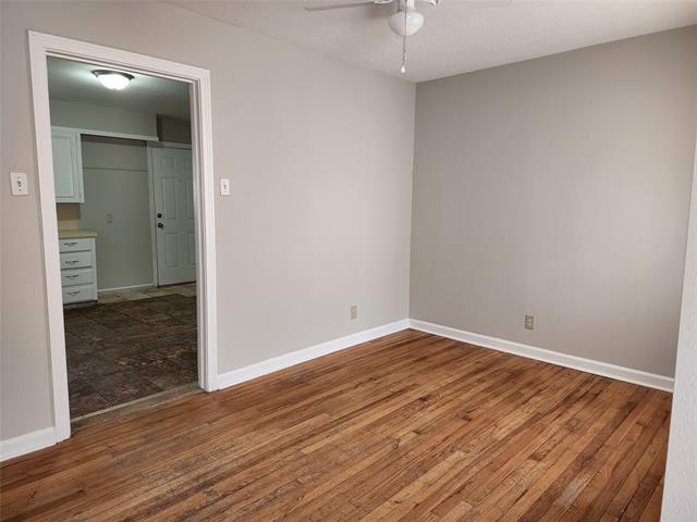 Building Photo - 310 Burger St
