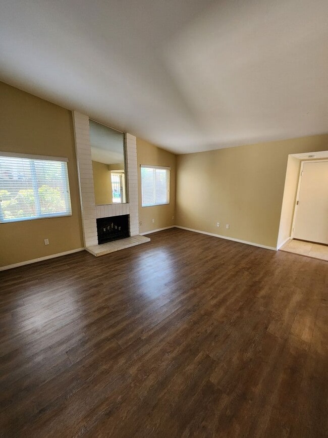 Building Photo - 4 Bedroom Single Story House in Scripps Ranch