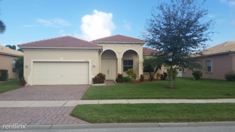 Primary Photo - 3 br, 2.5 bath House - 5702 Place Lake Drive