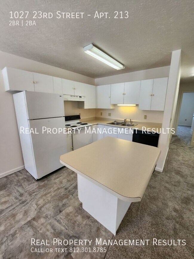 Building Photo - Cambridge Unit 213 - 2 bedroom, 2 bathroom...