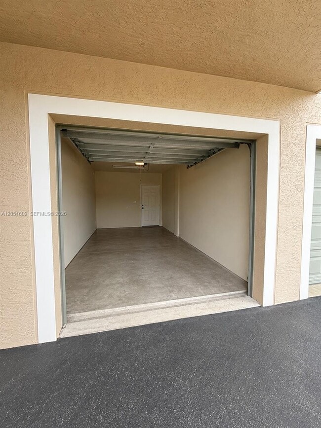 Building Photo - 6466 Emerald Dunes Dr